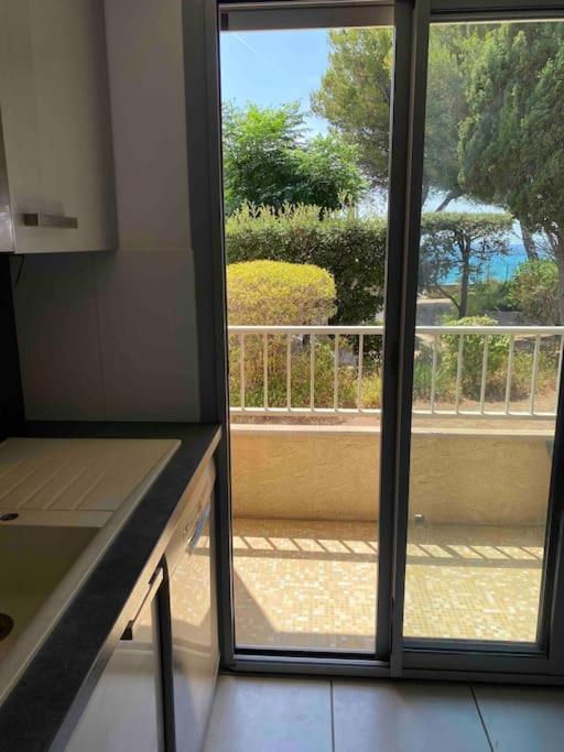 Cocon Les Pieds Dans L'Eau Acces Direct A La Mer La Ciotat Exterior foto